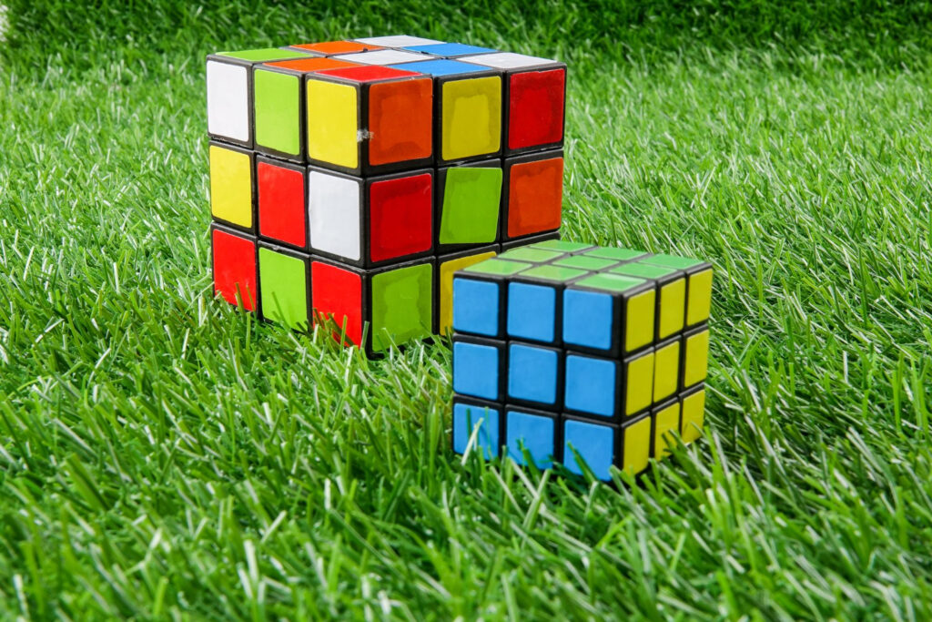 How to Solve a Rubiks Cube